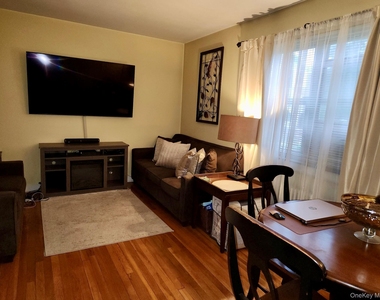 260-40 Langston Avenue - Photo Thumbnail 8