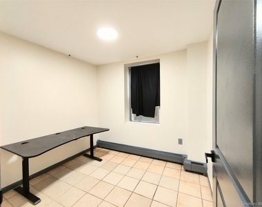 219 Mill Street - Photo Thumbnail 10