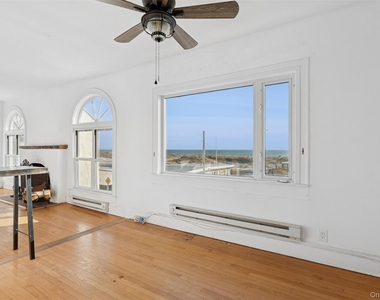 23 Troy Avenue - Photo Thumbnail 3