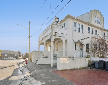 23 Troy Avenue - Photo Thumbnail 7