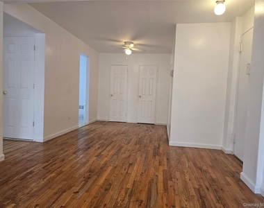 83-36 Beverly Road - Photo Thumbnail 4