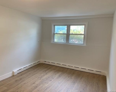 25 Jerome Street - Photo Thumbnail 4