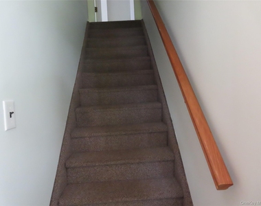 120 Cerny Place - Photo Thumbnail 1