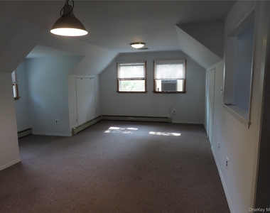 120 Cerny Place - Photo Thumbnail 2