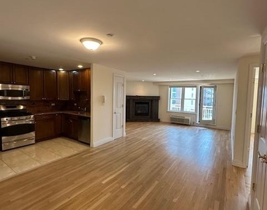 125 E Broadway - Photo Thumbnail 15
