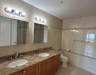 125 E Broadway - Photo Thumbnail 10