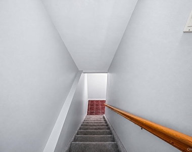 101 Raspberry Court - Photo Thumbnail 34