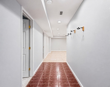 101 Raspberry Court - Photo Thumbnail 35