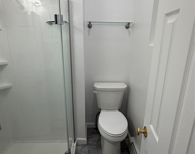22 John Street - Photo Thumbnail 11