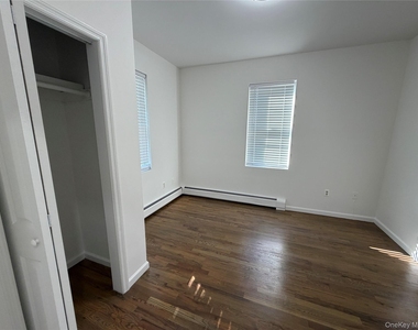 22 John Street - Photo Thumbnail 5