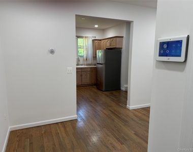 22 John Street - Photo Thumbnail 1