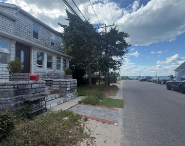 10 Greenwich Avenue - Photo Thumbnail 5