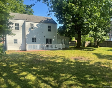 27 Keogh Lane - Photo Thumbnail 11