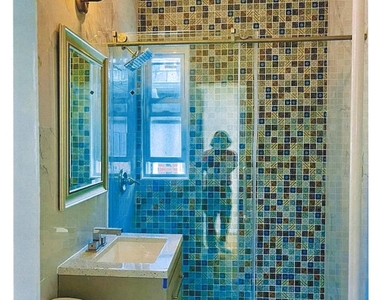 2425 97th Street - Photo Thumbnail 3