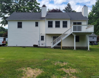1 Walker Drive S - Photo Thumbnail 1