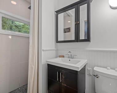 46 E Pond Lilly Road - Photo Thumbnail 16