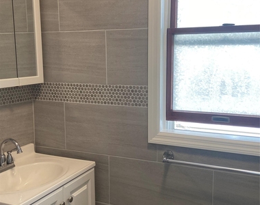 85-15 85th Street - Photo Thumbnail 10