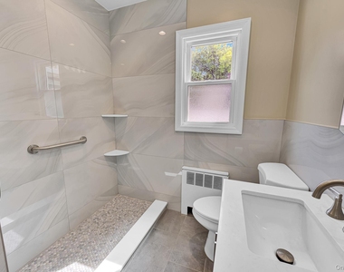 28 N 12th Street - Photo Thumbnail 16
