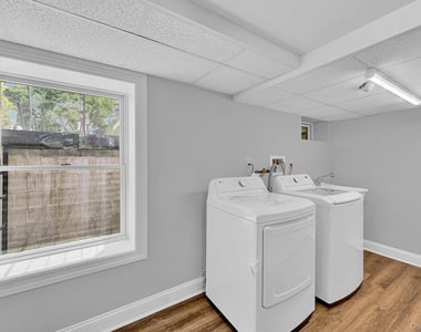 28 N 12th Street - Photo Thumbnail 29
