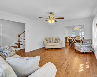28 N 12th Street - Photo Thumbnail 3