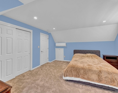 28 N 12th Street - Photo Thumbnail 20