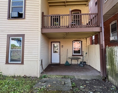 185 Union Street - Photo Thumbnail 12