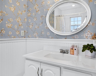 21 Travers Street - Photo Thumbnail 20