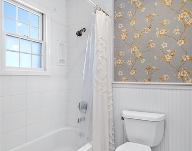 21 Travers Street - Photo Thumbnail 19