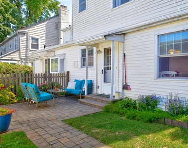 21 Travers Street - Photo Thumbnail 26