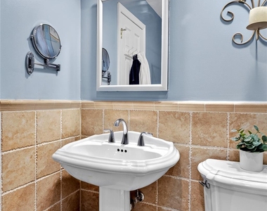 21 Travers Street - Photo Thumbnail 21
