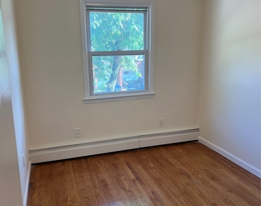 240-53 68th Avenue - Photo Thumbnail 10