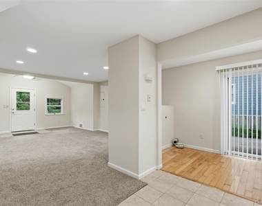 100 Dunderberg Road - Photo Thumbnail 18