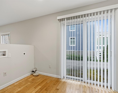 100 Dunderberg Road - Photo Thumbnail 21