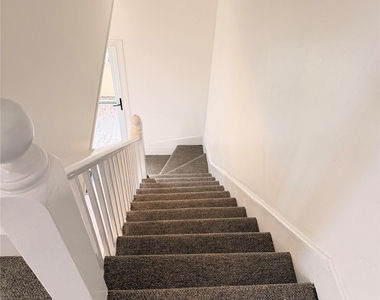 406 Tower Avenue - Photo Thumbnail 21