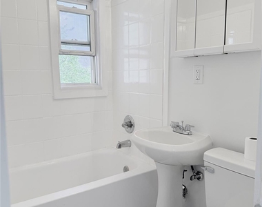 406 Tower Avenue - Photo Thumbnail 12