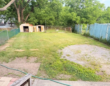 406 Tower Avenue - Photo Thumbnail 22