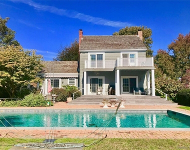 260 Orchard Street - Photo Thumbnail 11