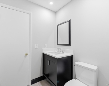 475 N Riverside Road - Photo Thumbnail 27