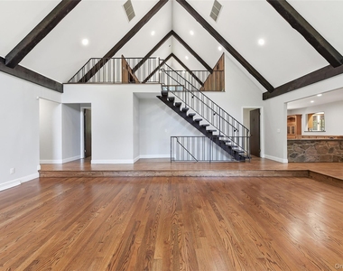 475 N Riverside Road - Photo Thumbnail 20