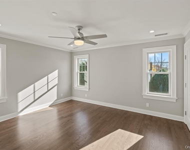 31 Maple Avenue - Photo Thumbnail 12