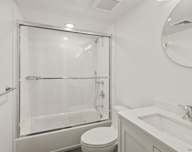 31 Maple Avenue - Photo Thumbnail 9