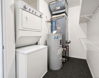 79 Birchwood Road - Photo Thumbnail 10