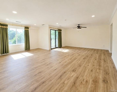 79 Birchwood Road - Photo Thumbnail 3