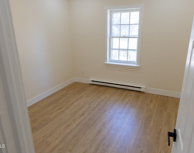 11 Jefferson Street - Photo Thumbnail 6