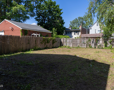 11 Jefferson Street - Photo Thumbnail 12