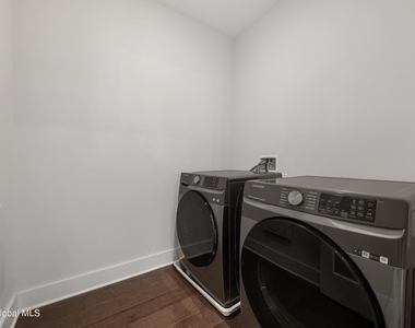 116 West Avenue - Photo Thumbnail 9