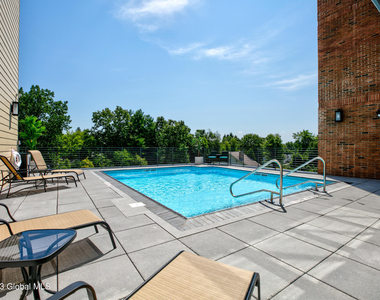 116 West Avenue - Photo Thumbnail 11