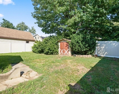 250 Brookside Avenue - Photo Thumbnail 22