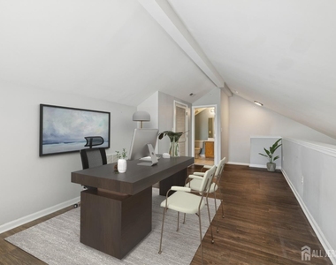 21 Park Square - Photo Thumbnail 11