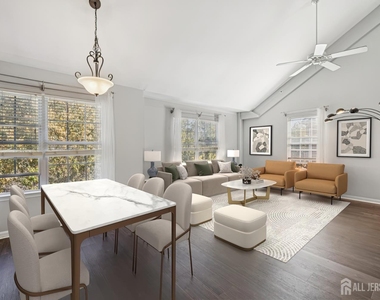 21 Park Square - Photo Thumbnail 2